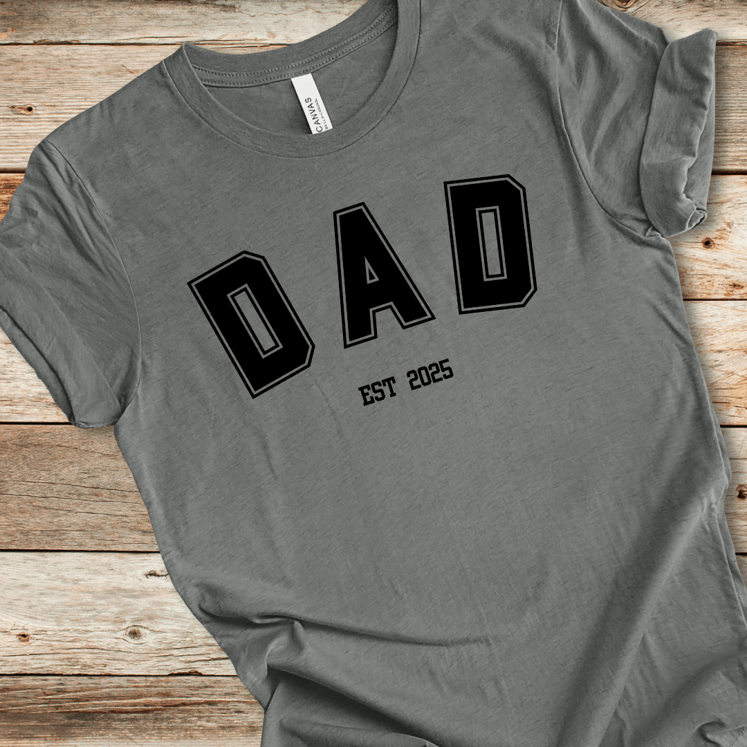 Dad Est 2025 Tee
