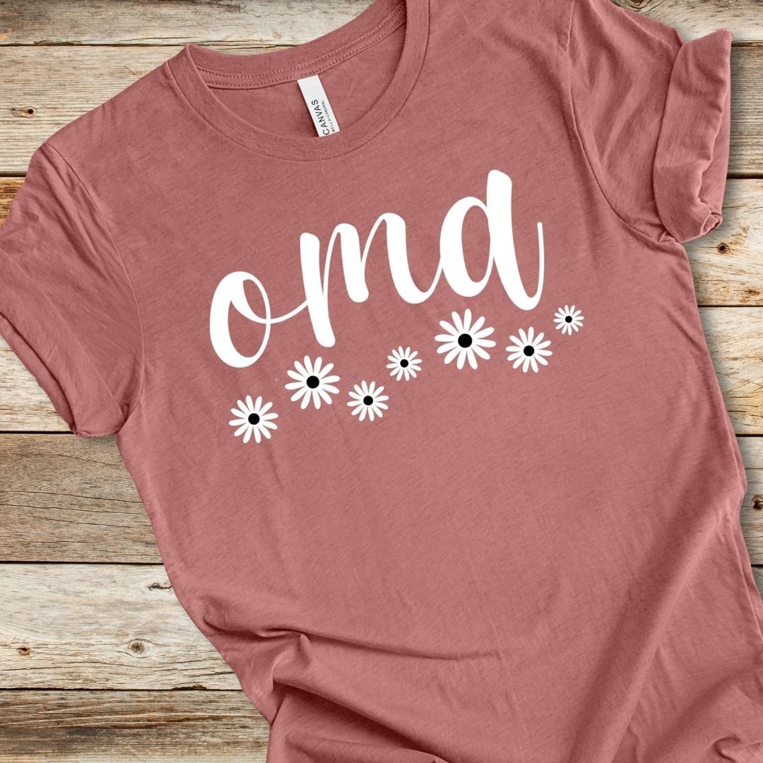 Daisy Oma Tee