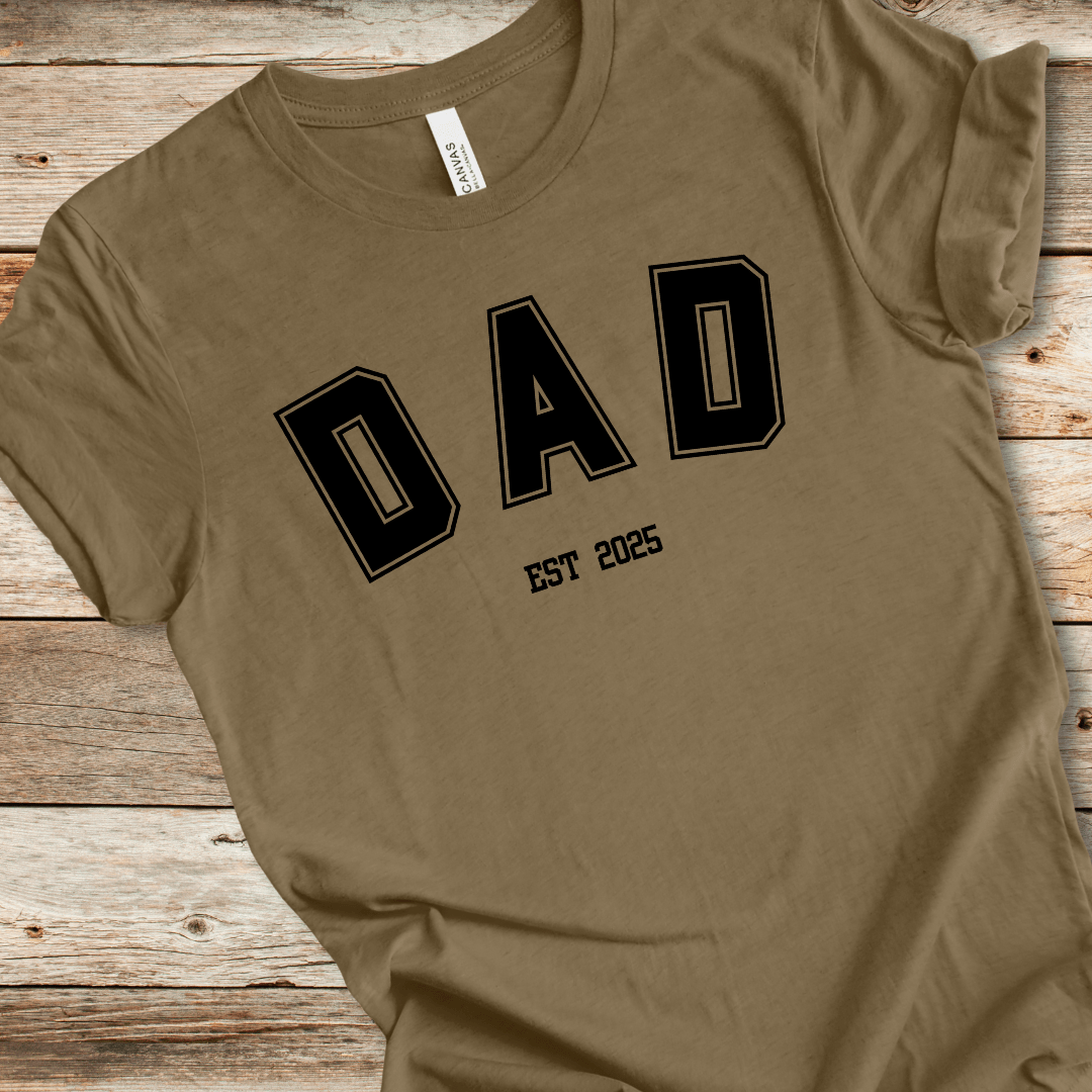 Dad Est 2025 Tee